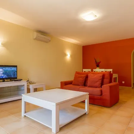 Boa Estrela Apartment *